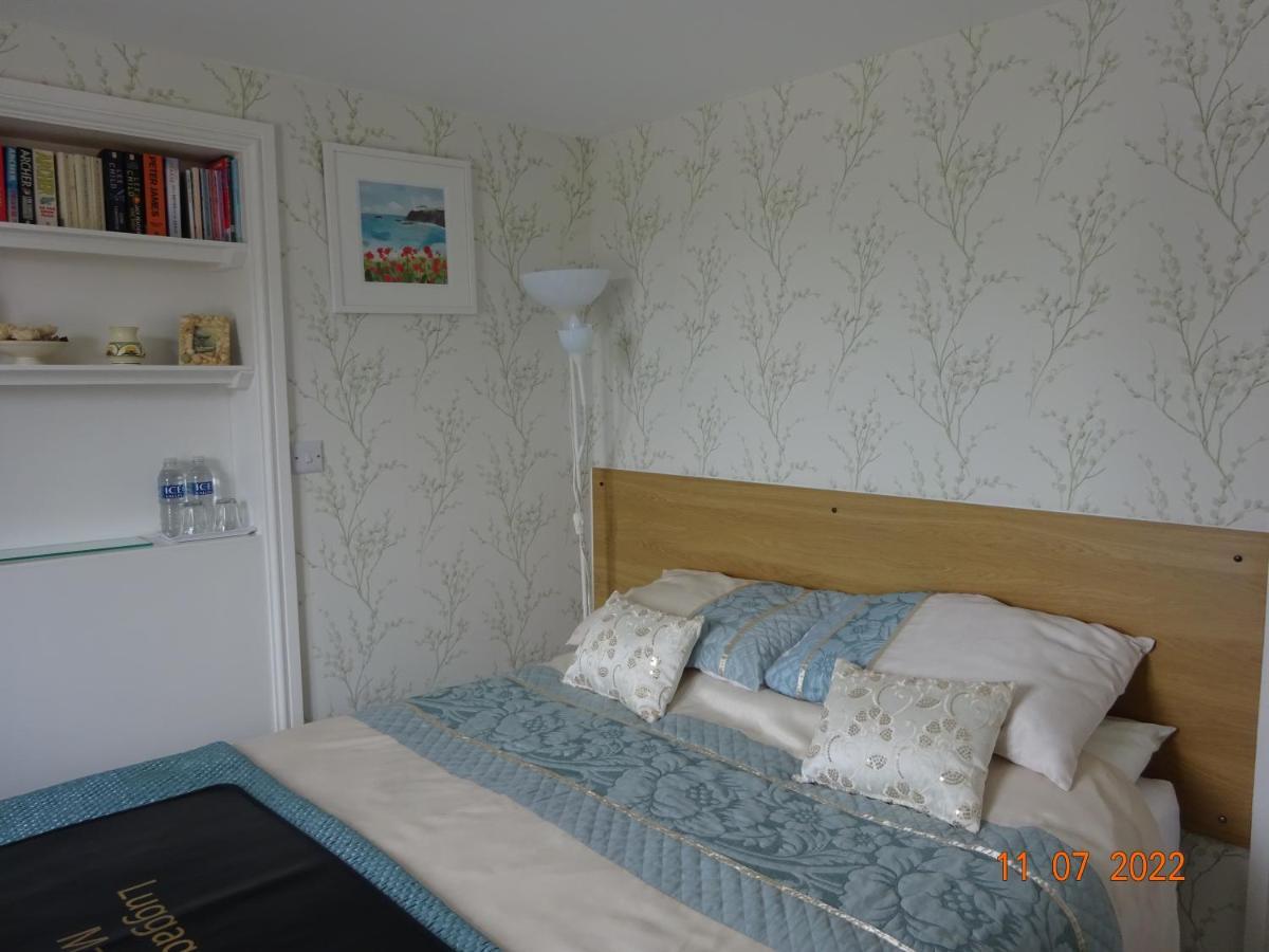 Sterling Bed & Breakfast Llandudno Exterior photo